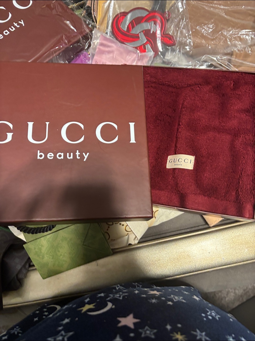 Gucci Burgundy hand Towel Authentic - Picture 1 of 4